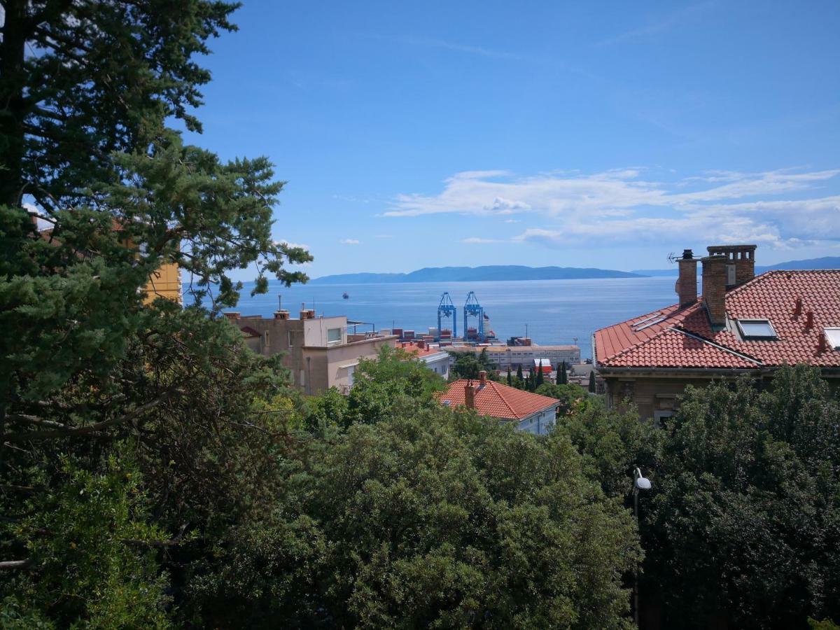Apartman Bulevard Apartamento Rijeka Exterior foto